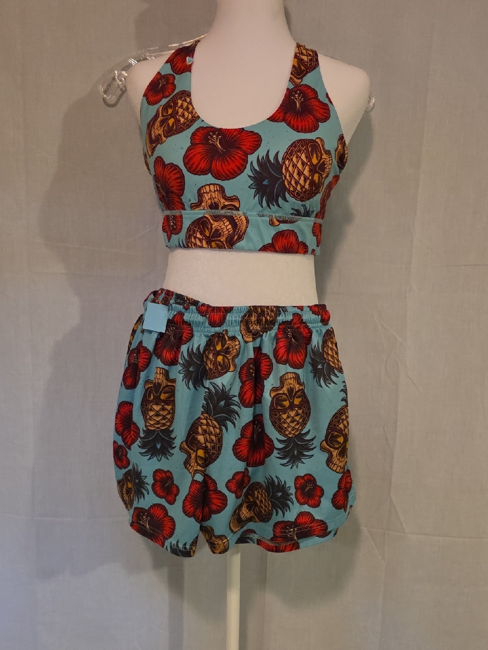 CMBT Blue Set Tank Top  Short  with Red Floral and Gold Pineapple Print